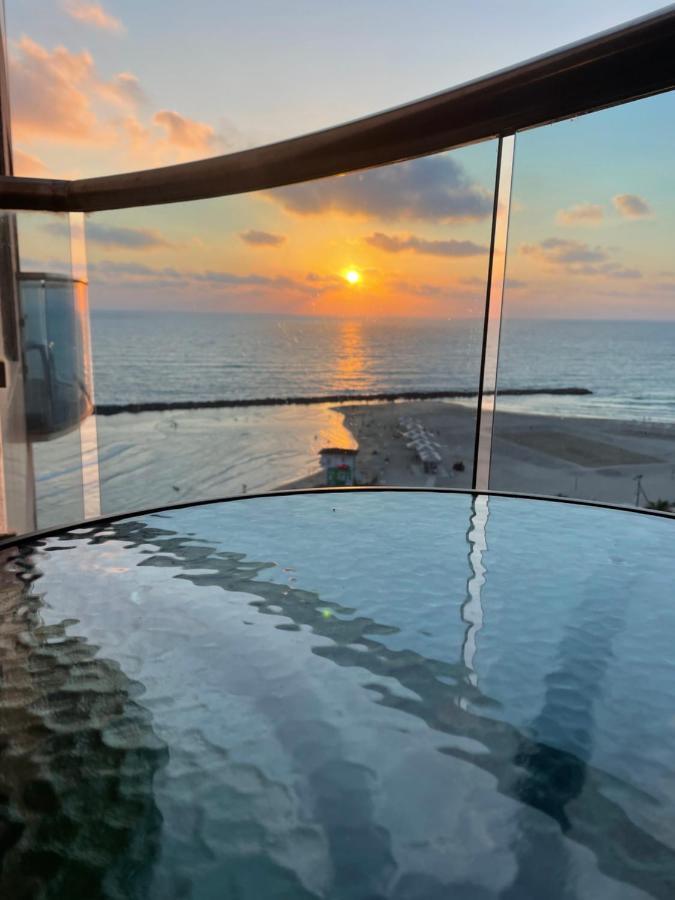 Suite On The Beach Hayfa Dış mekan fotoğraf
